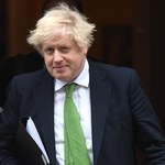 Johnson: Wielka Brytania nakłada sankcje wymierzone w Rosję  