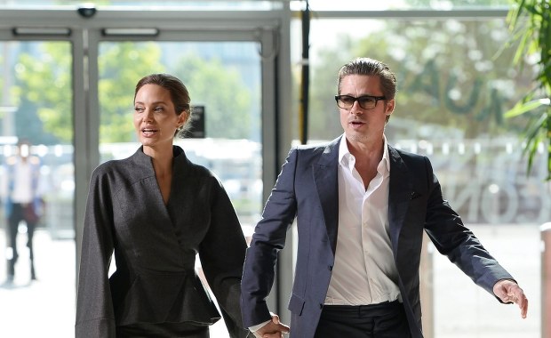 Jolie nie kupiła Pittowi maszyny Hemingwaya