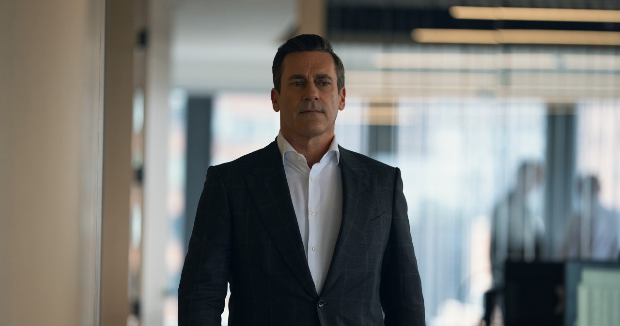 Jon Hamm w serialu "Znajomi i sąsiedzi" /materiały prasowe