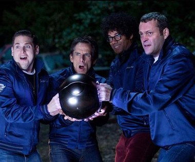 Jonah Hill, Ben Stiller, Richard Ayoade i Vince Vaughn w filmie "Straż sąsiedzka"