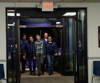 Jonah Hill, Ben Stiller, Richard Ayoade i Vince Vaughn w filmie "Straż sąsiedzka"