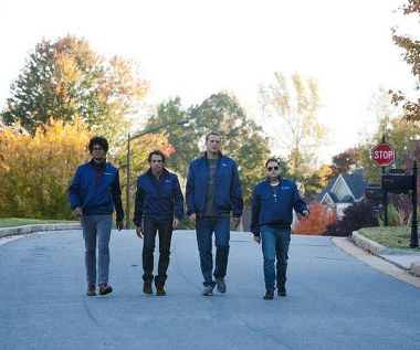 Jonah Hill, Ben Stiller, Richard Ayoade i Vince Vaughn w filmie "Straż sąsiedzka"