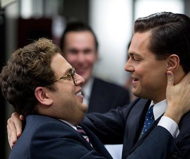 Jonah Hill i Leonardo DiCaprio w scenie z filmu "Wilk z Wall Street"