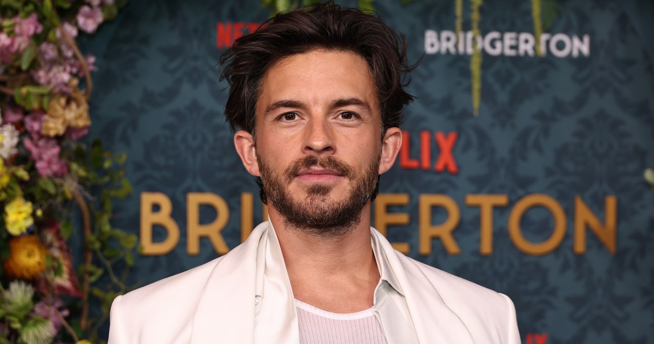 Jonathan Bailey / Jamie McCarthy / Staff /Getty Images