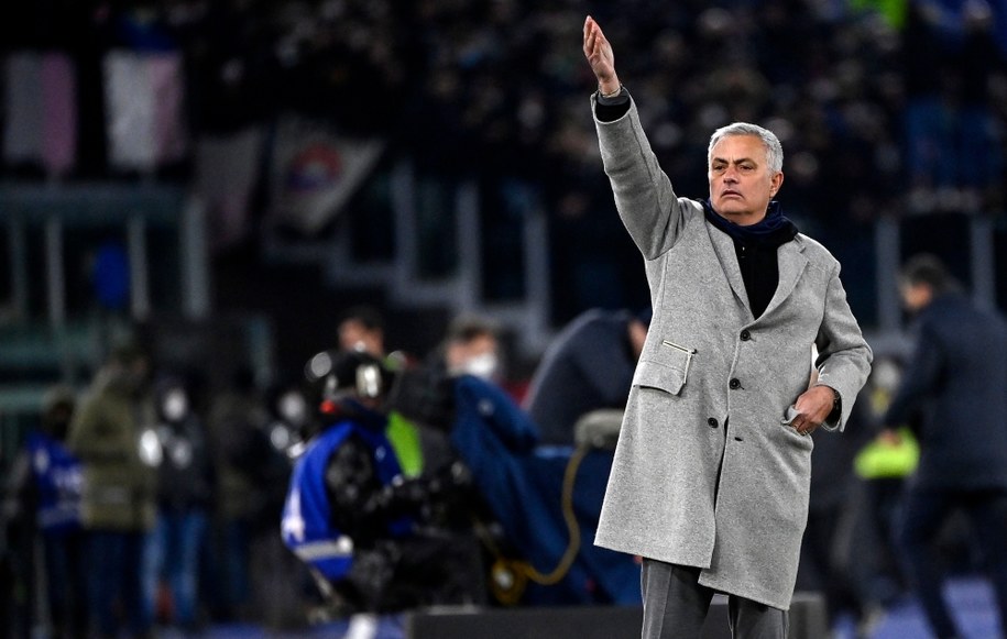 Jose Mourinho podczas meczu Juventus Turyn - AS Roma /POOL RICCARDO ANTIMIANI /PAP/EPA