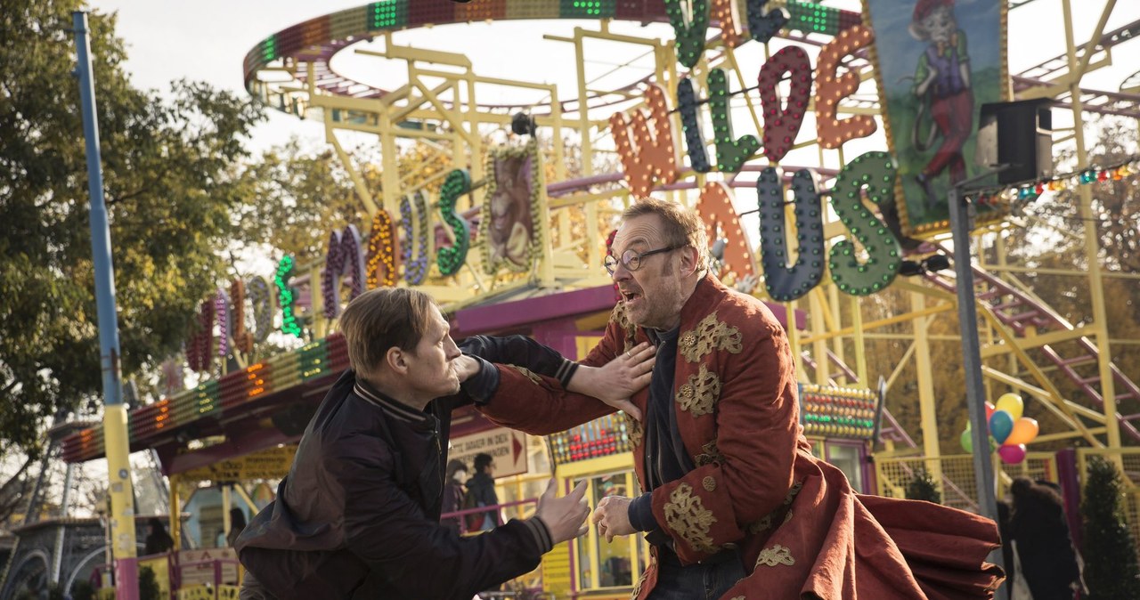 Josef Hader jest reżyserem, scenarzystą i odtwórcą głównej roli w "Wilde Maus" /materiały prasowe