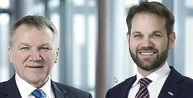 Josef (L) i Matthias Unger - ojciec prezes i syn dyrektor zarządzający firmy /Informacja prasowa