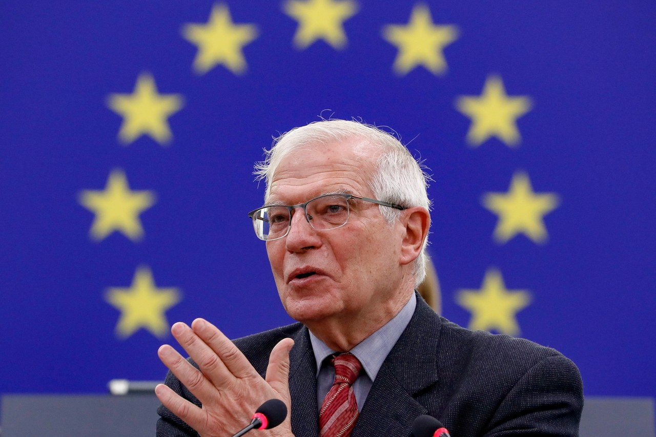 Josep Borrell: Rozważymy sankcje na rosyjski sektor energetyczny 