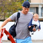 Josh Duhamel z synkiem! Sexy tata?