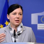 Jourova: W świetle nowych zasad Polska mogłaby stracić fundusze UE