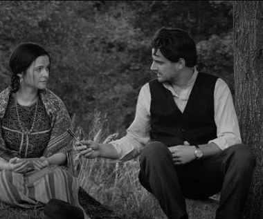 Jowita Budnik i Antoni Pawlicki w filmie "Papusza"