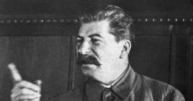 Józef Stalin pogroził Polakom i Czechom palcem /AFP