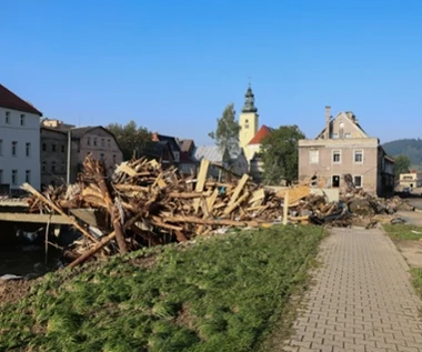 Jubiler, stacja benzynowa, sklepy. "Złodzieje wynoszą wszystko"