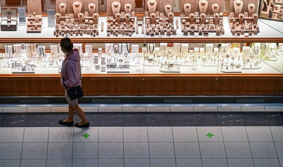 Jubilerska piramida finansowa. Oszukanych ponad pół miliona Ukraińców