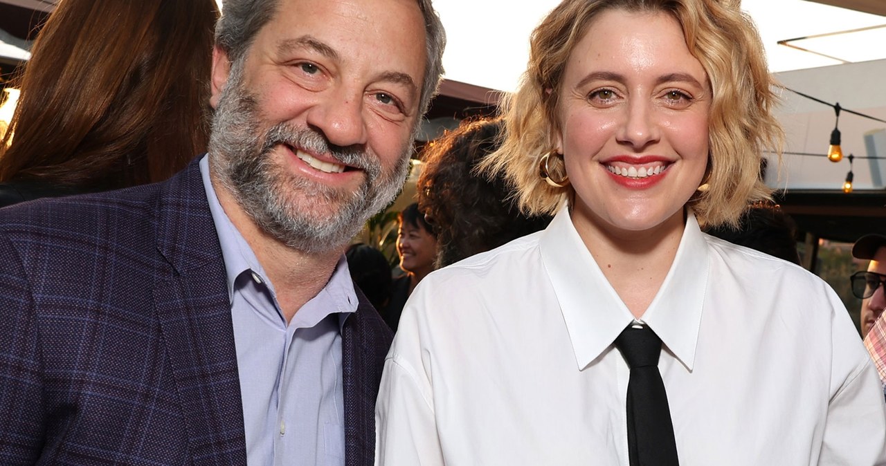 Judd Apatow (L) i reżyserka oraz współscenarzystka "Barbie" Greta Gerwig (P) /Eric Charbonneau /Getty Images