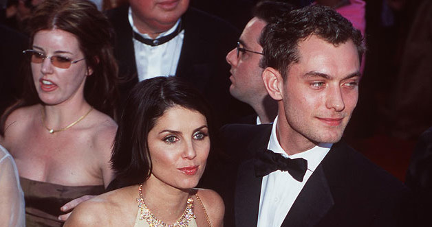 Jude Law i Sadie Frost w 2000 roku, fot. David McNew &nbsp; /Getty Images/Flash Press Media