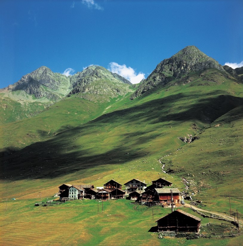 Juf - najwyżej położona, zamieszkana przez cały rok wioska w Europie /Switzerland Tourism