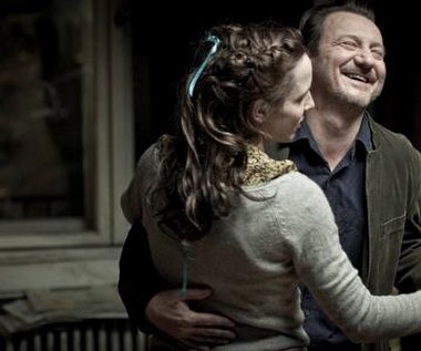 Julia Kijowska i Robert Więckiewicz w scenie z filmu "Pod Mocnym Aniołem"