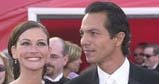 Julia Roberts i Benjamin Bratt podczas ubiegłorocznej oscarowej gali /