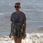 Julia Roberts na samotnym spacerze