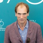 Julian Sands zginął w górach. Teraz przedstawiono wyniki sekcji zwłok