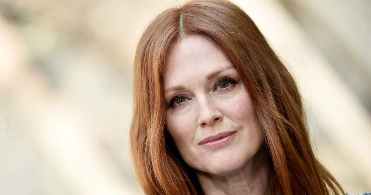 Julianne Moore na Paris Fashion Week 2017 /Pascal Le Segrertain /Getty Images