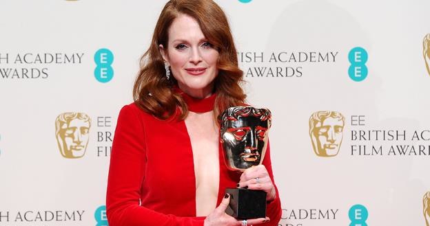 Julianne Moore z nagrodą BAFTA / fot. Stuart C. Wilson /Getty Images