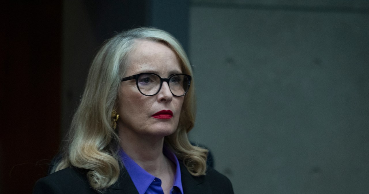 Julie Delpy jako Vivienne w "Wyborze" /Des Willie/Netflix © 2025 /Netflix