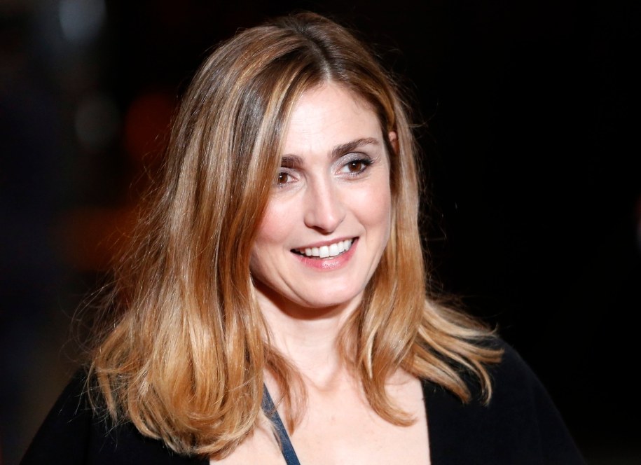 Julie Gayet / 	GUILLAUME HORCAJUELO    /PAP/EPA