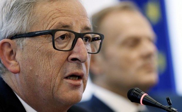 Juncker gratuluje Theresie May i... naciska na nią w sprawie Brexitu