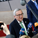 Juncker o konflikcie w Ukrainie: Na pokój nie ma szans, wracamy do stylu zimnej wojny