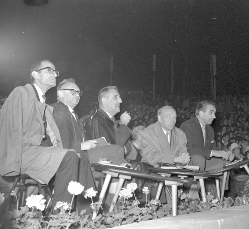 Jury I KFPP w Opolu w 1963 roku. Drugi od lewej - Stefan Kisielewski, trzeci - Jerzy Waldorff. /Andrzej Wiernicki /Agencja FORUM