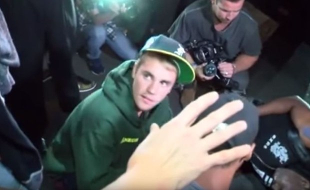Justin Bieber potrącił fotografa pickupem