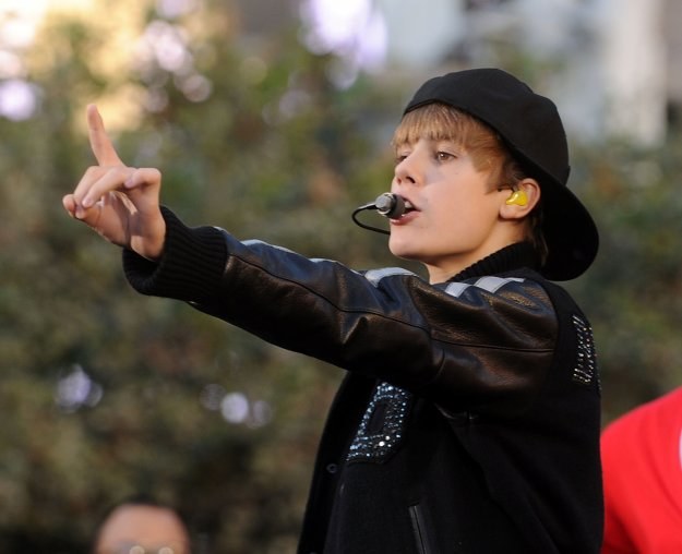 Justin Bieber: "Za kiwnięcie palcem dostaję 500 dolarów" fot. Kevin Winter /Getty Images/Flash Press Media