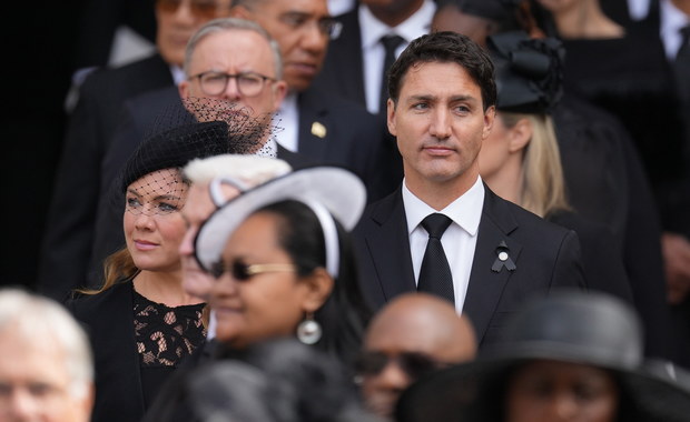 Justin Trudeau w ogniu krytyki. Śpiewał "Bohemian Rhapsody" przed pogrzebem Elżbiety II