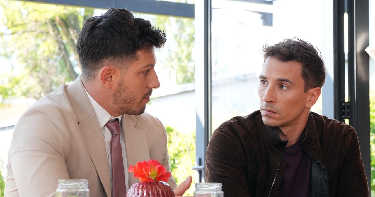 Justin uzna, że szef chce iść z nim i z Tomaszem na wojnę /Źródło: AIM