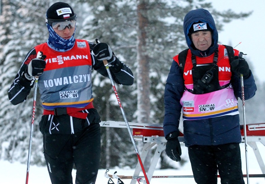 Justyna Kowalczyk i trener Aleksander Wierietelny w Kuusamo /Grzegorz Momot /PAP