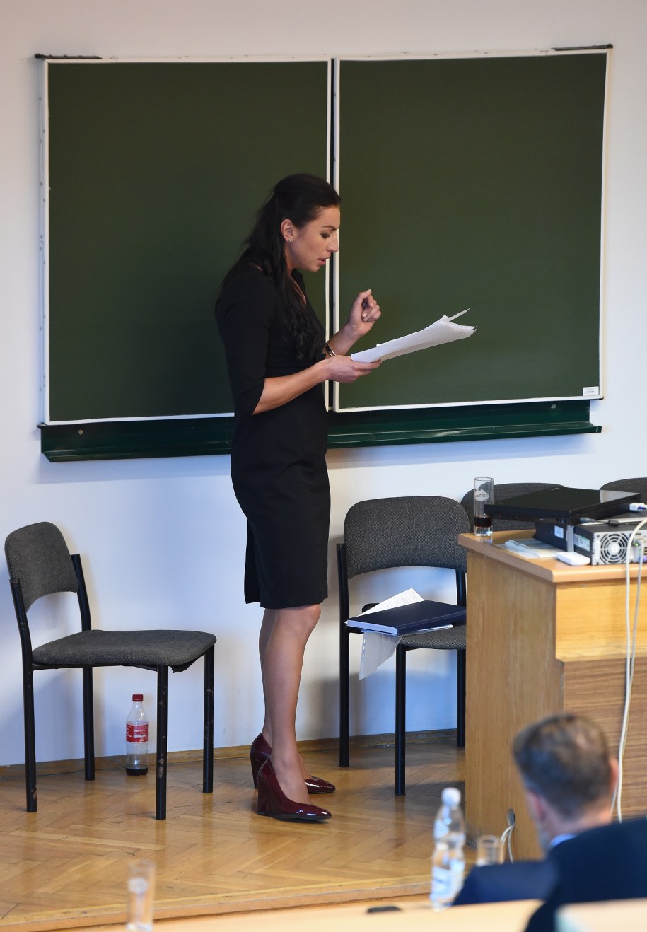 Justyna Kowalczyk podczas obrony pracy doktorskiej na krakowskiej Akademii Wychowania Fizycznego /Jacek Bednarczyk (PAP) /PAP