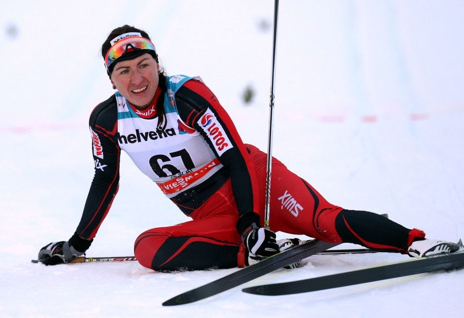 Justyna Kowalczyk za metą biegu na 10 km w Kuusamo /Grzegorz Momot /PAP