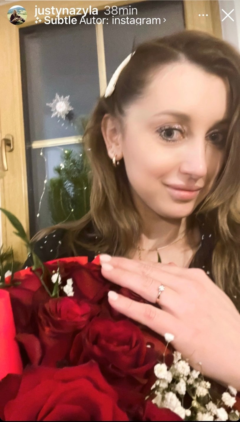 Justyna Żyła dumnie prezentuje pierścionek/ IG @justynazyla /Instagram