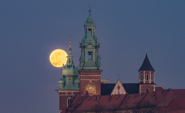 Jutrzejszej nocy spójrz w niebo. Pojawi się "Bobrzy Księżyc"