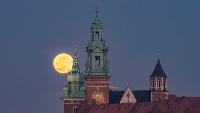 Jutrzejszej nocy spójrz w niebo. Pojawi się "Bobrzy Księżyc"