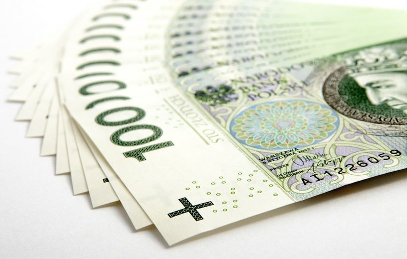 ​Już jutro na kontach wielu Polaków pojawią się dodatkowe pieniądze. Kto dostanie 2650 zł? /123RF/PICSEL