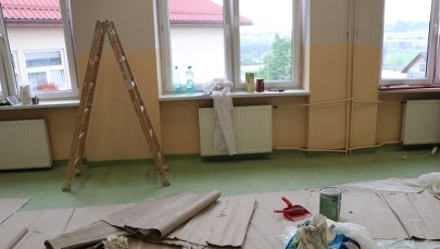 "Już nie możemy się doczekać!". Powstaje nowoczesna pracownia dla szkoły w Raciechowicach