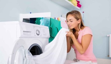 Już nie używam płynu do płukania. Zastępuję go tym - ubrania pachną, a bęben jest czysty