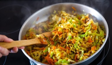 Już pojawiła się w warzywniakach. Niskokaloryczna, pełna witamin, uznawana za "czyste" warzywo