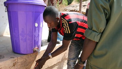 ​Już pół tysiąca osób może mieć wirusa Ebola