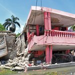 Już ponad 700 ofiar trzęsienia ziemi na Haiti