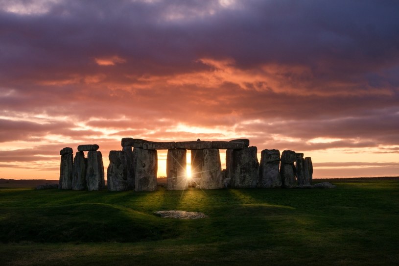 Już wiadomo, jak przetransportowano megality ze Stonehenge? /123RF/PICSEL
