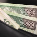 Już wypłacają po 690 zł miesięcznie. ZUS we wniosku nie pyta o wiek